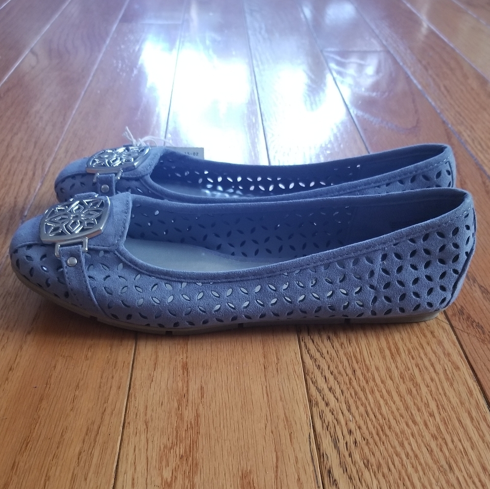 Women's Christian Siriano Size 5